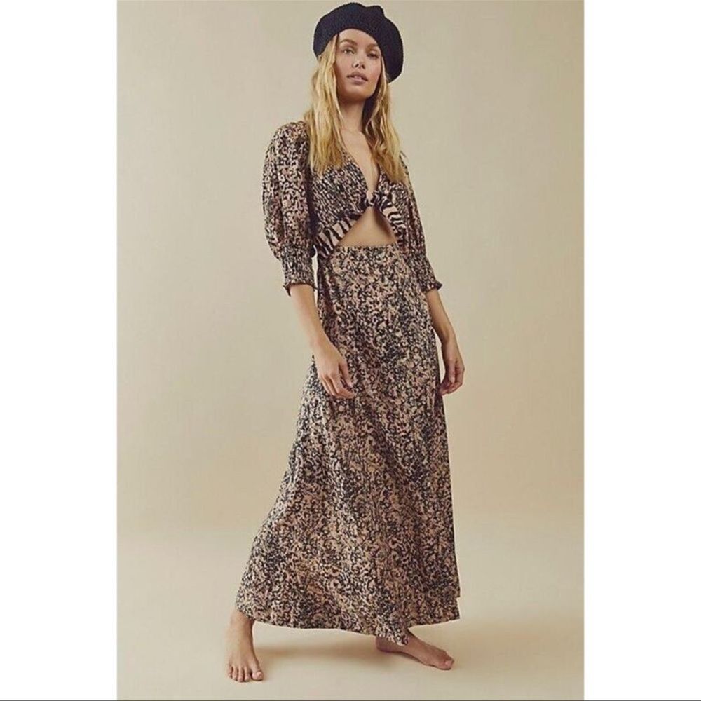 Free People String of Hearts printed Maxi dress size large NWOT